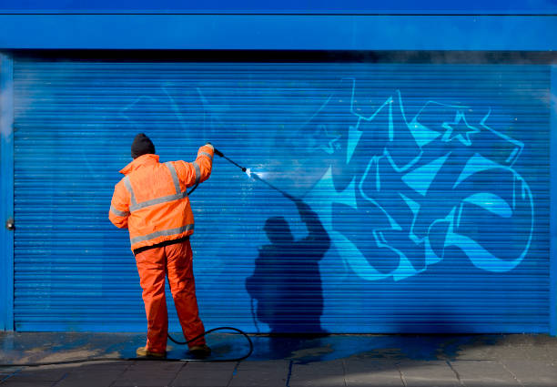 Best Garage Pressure Washing  in Huntingdon, PA